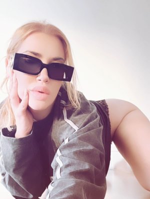 DAMA escort IBIZA